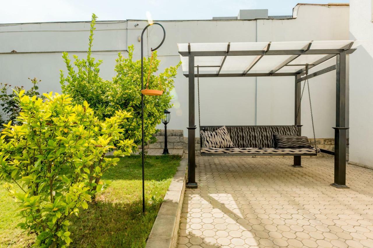 Villa Tiflisi Ngoại thất bức ảnh