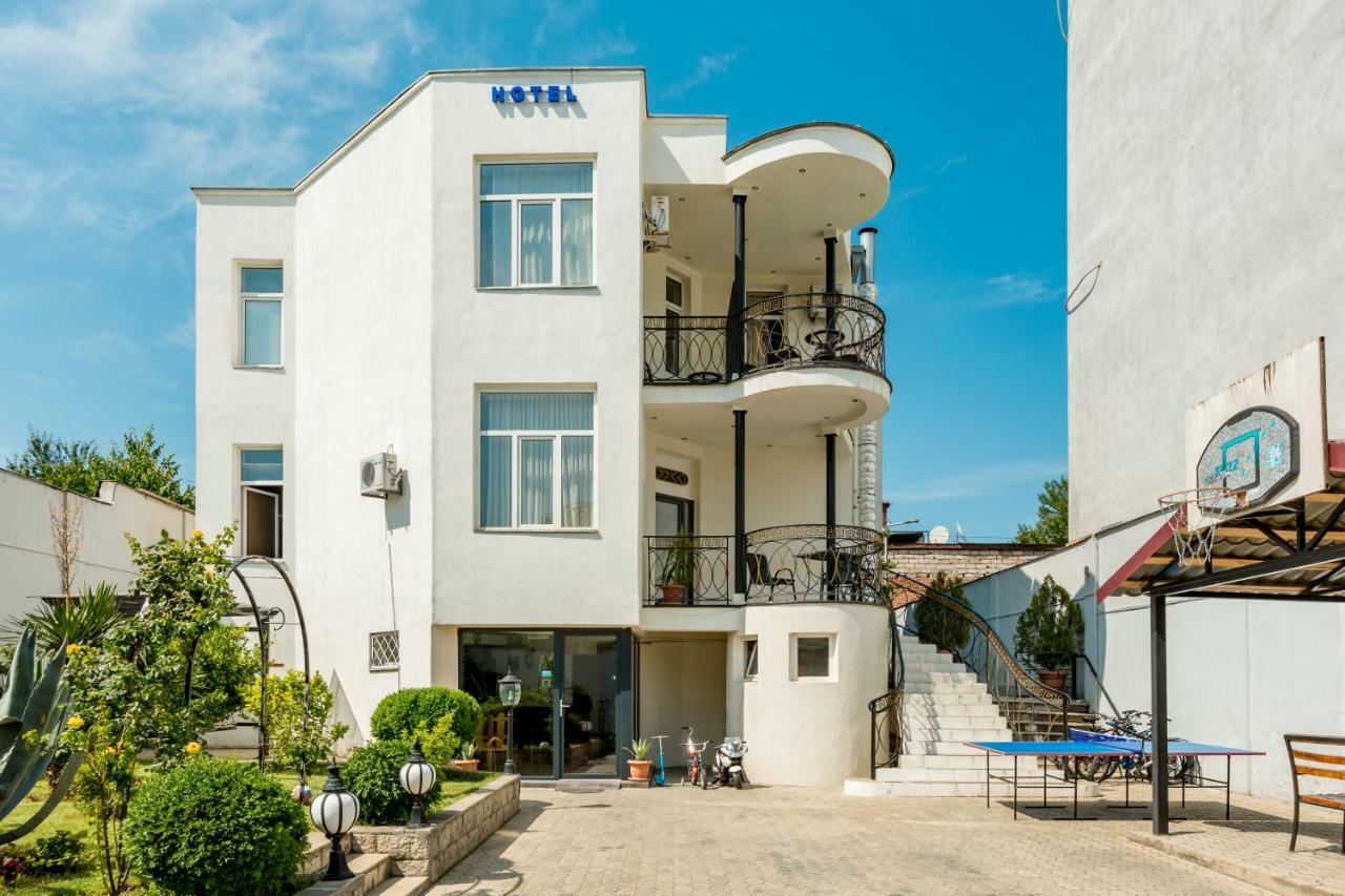 Villa Tiflisi Ngoại thất bức ảnh