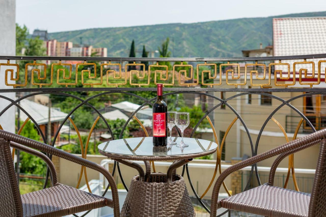 Villa Tiflisi Ngoại thất bức ảnh