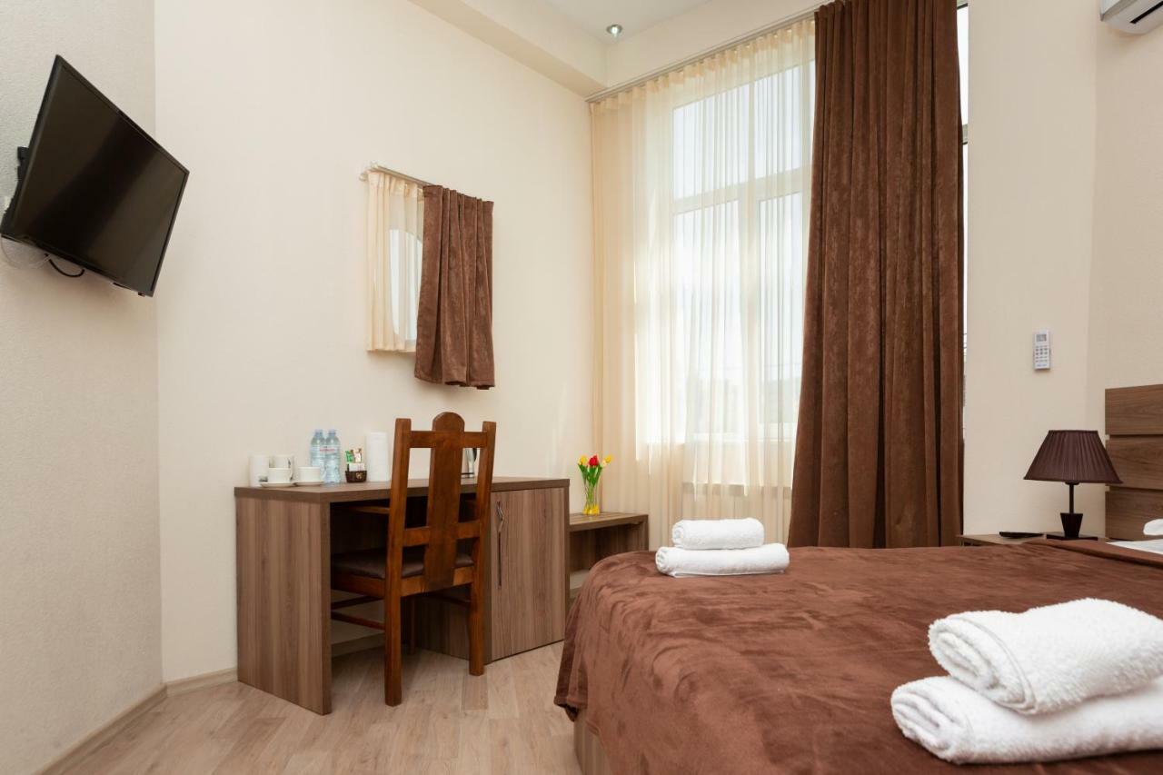 Villa Tiflisi Ngoại thất bức ảnh