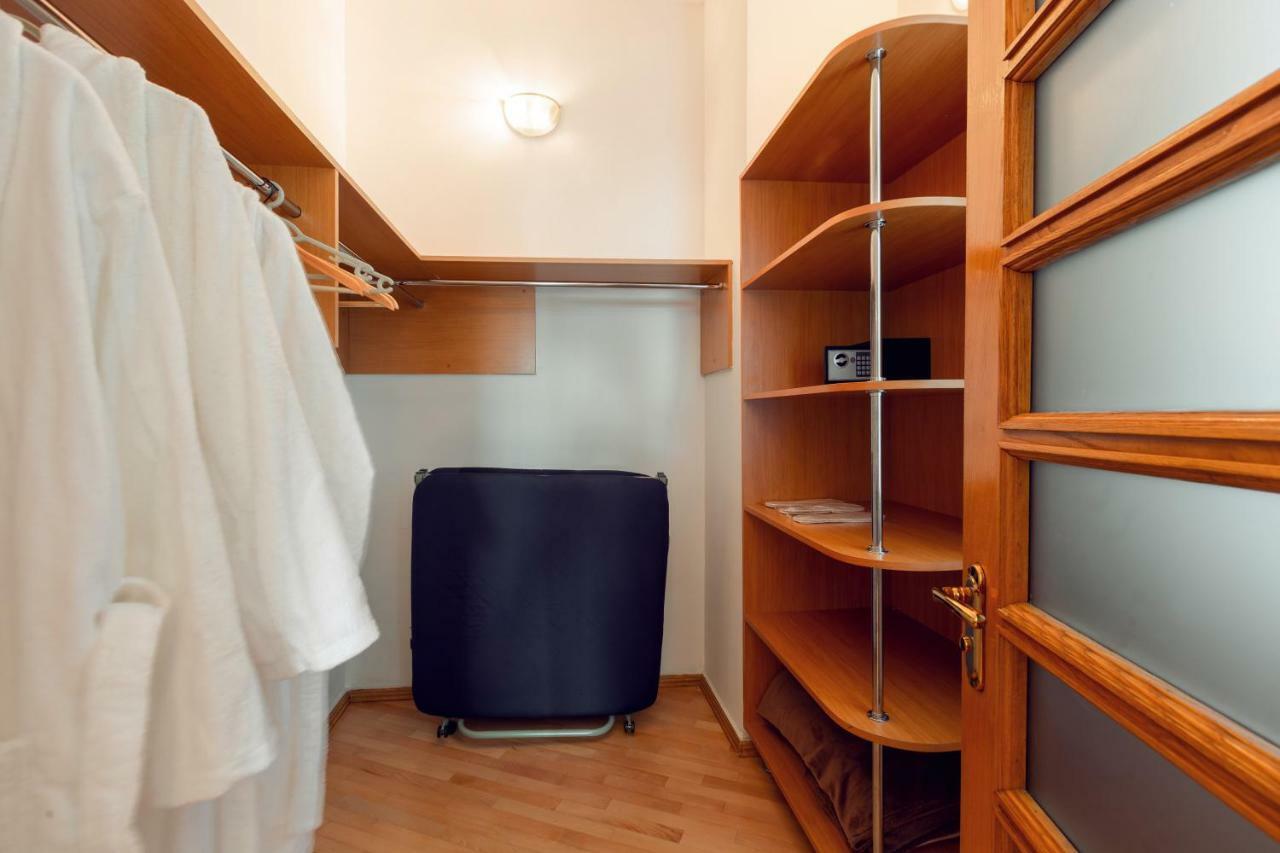 Villa Tiflisi Ngoại thất bức ảnh
