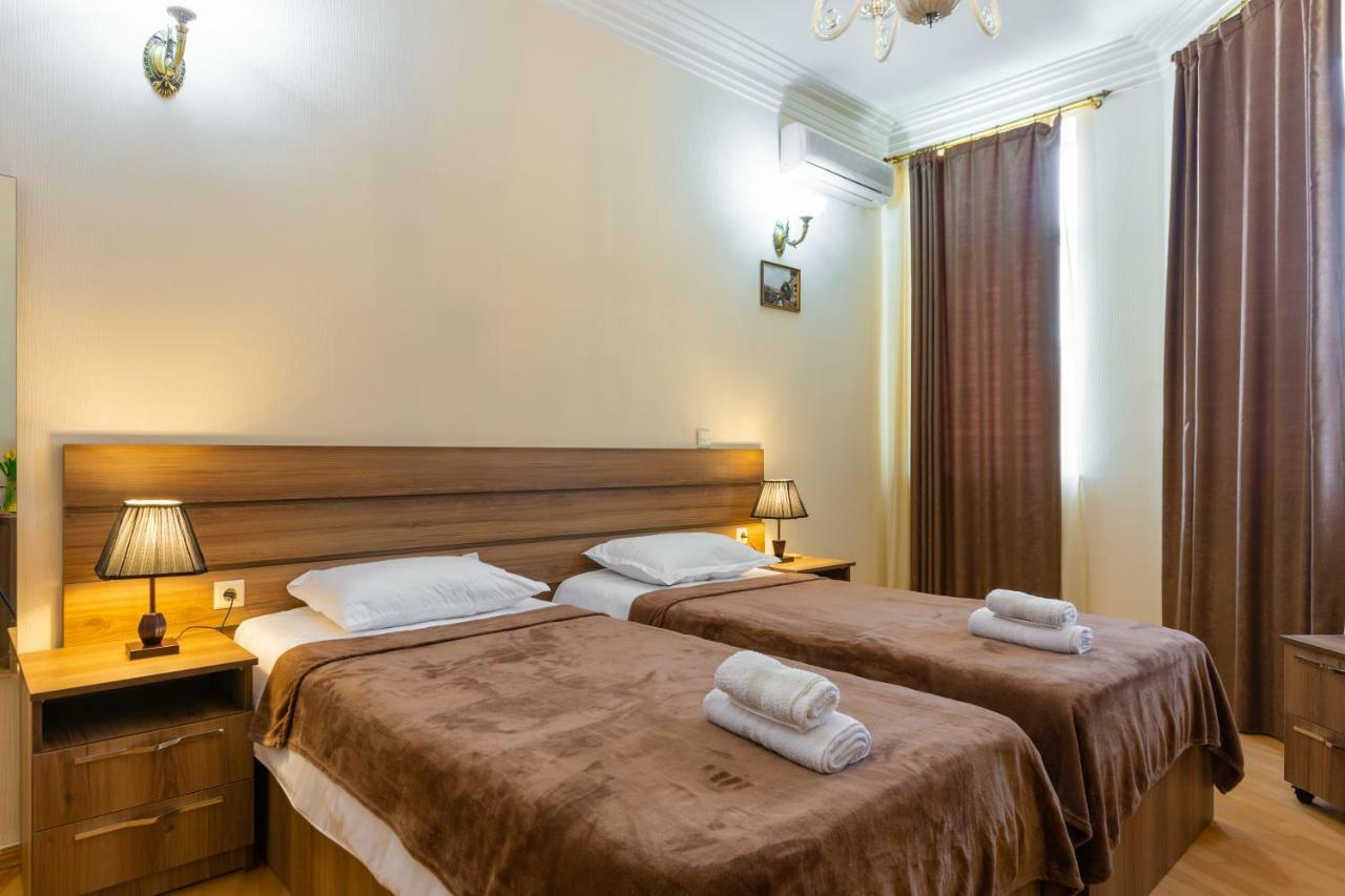 Villa Tiflisi Ngoại thất bức ảnh